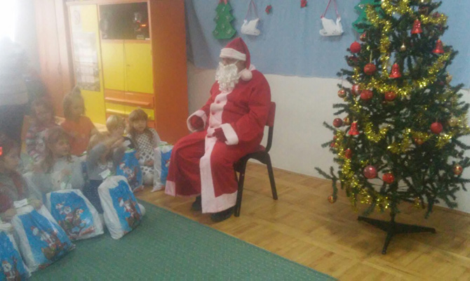 Télapó a szenttamási óvodákban 2016. december képek